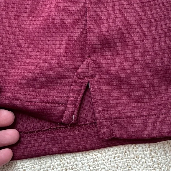 Under Armour Men's Tech Golf Polo Maroon, Size Medium - Picture 14 of 15